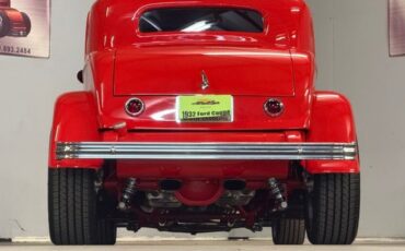 Unknown-Coupe-1932-Red-Tan-35