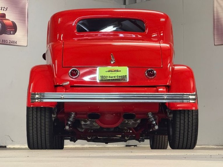 Unknown-Coupe-1932-Red-Tan-35