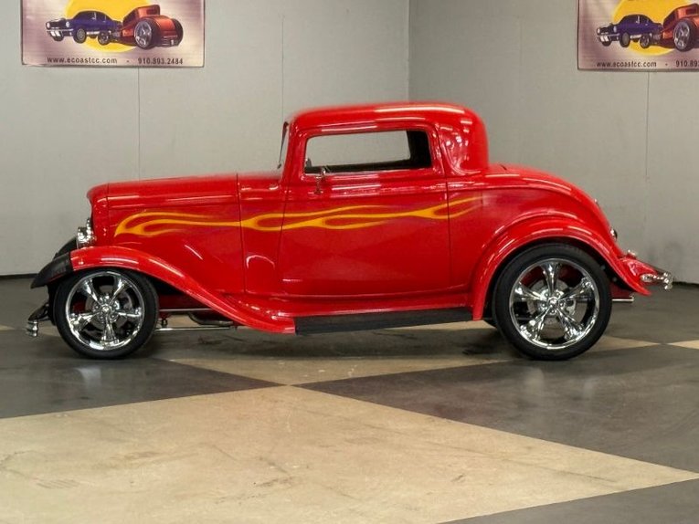 Unknown-Coupe-1932-Red-Tan-39