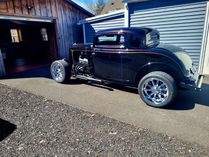 Unknown-Coupe-1933-Root-Beer-Brown-2