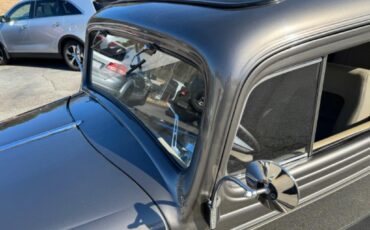 Unknown-Coupe-1934-Silver-Gray-leather-28