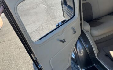 Unknown-Coupe-1934-Silver-Gray-leather-7