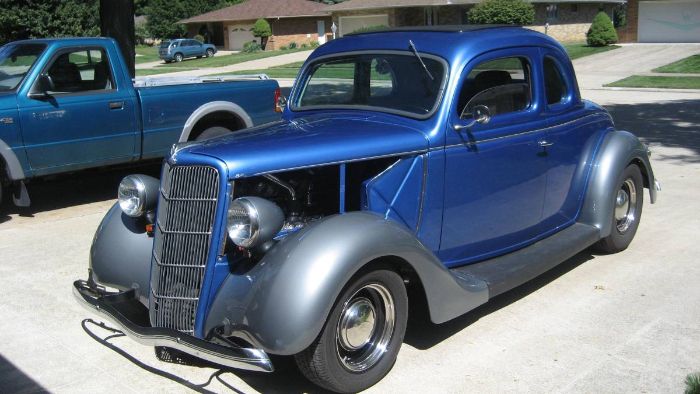 Unknown-Coupe-1935-2-Tone-BlueGray-fen