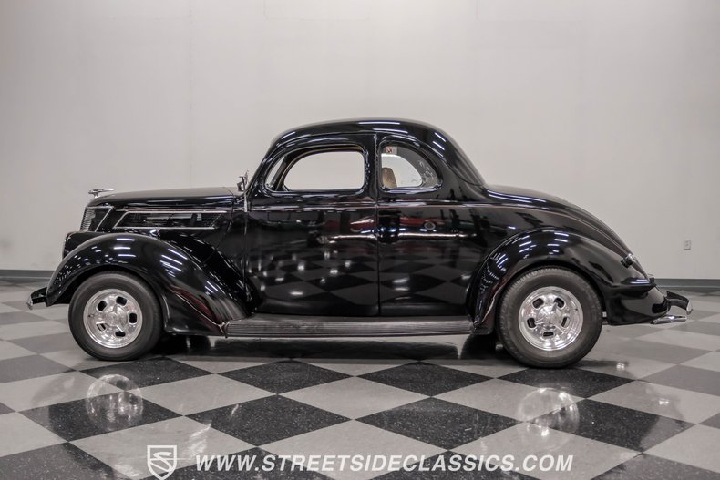 Unknown-Coupe-1937-Black-Tan-1