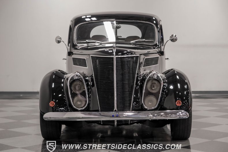 Unknown-Coupe-1937-Black-Tan-14