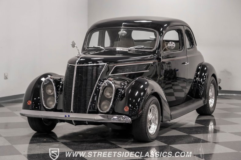 Unknown-Coupe-1937-Black-Tan-15