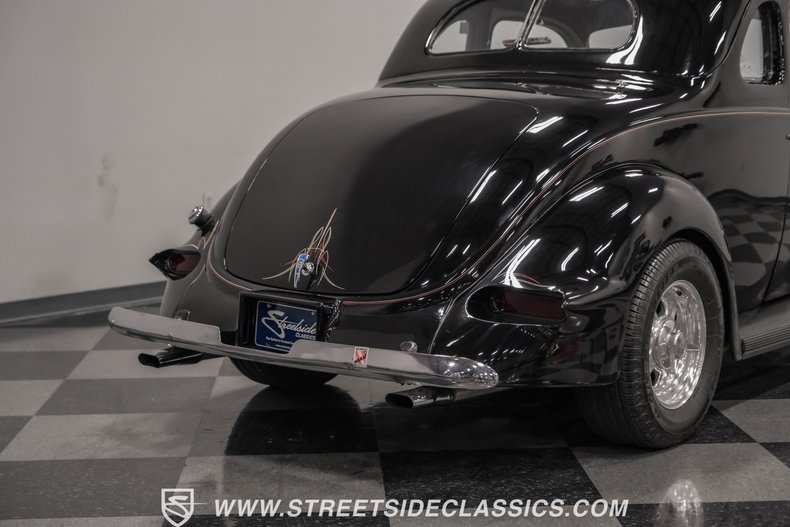 Unknown-Coupe-1937-Black-Tan-24