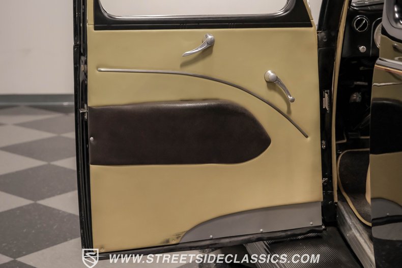 Unknown-Coupe-1937-Black-Tan-33