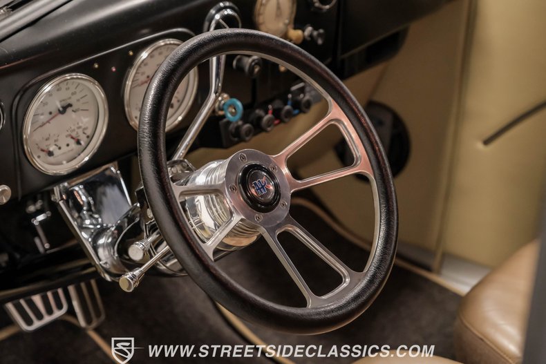 Unknown-Coupe-1937-Black-Tan-35