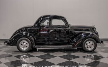 Unknown-Coupe-1937-Black-Tan-7