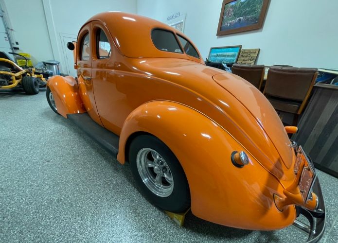 Unknown-Coupe-1937-Orange-Black-1