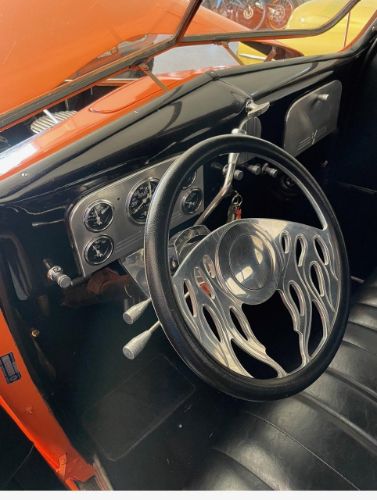 Unknown-Coupe-1937-Orange-Black-14