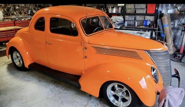 Unknown-Coupe-1937-Orange-Black-26