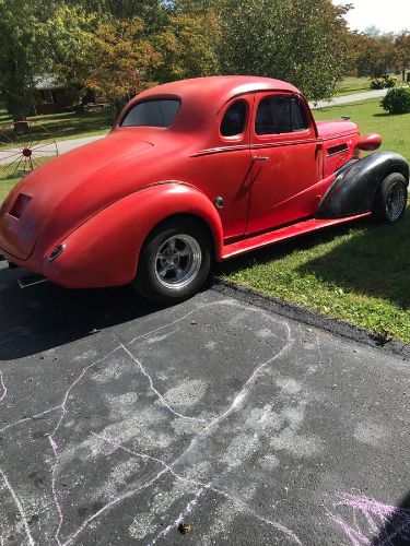 Unknown-Coupe-1937-Red