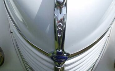 Unknown-Coupe-1938-White-RedTan-6