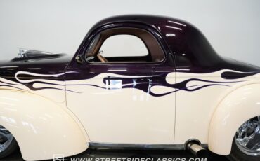 Unknown-Coupe-1941-Deep-plum-candy-coral-15