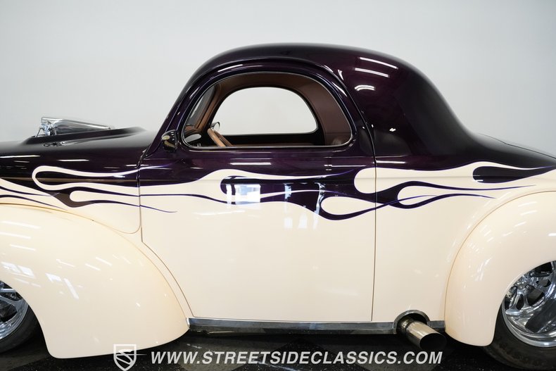 Unknown-Coupe-1941-Deep-plum-candy-coral-15