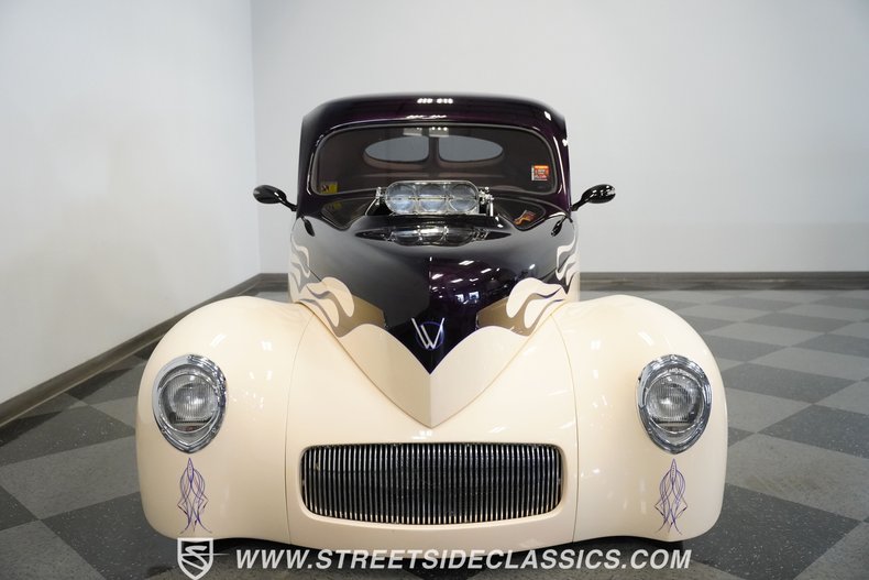 Unknown-Coupe-1941-Deep-plum-candy-coral-3