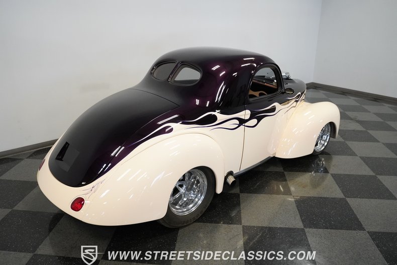 Unknown-Coupe-1941-Deep-plum-candy-coral-30