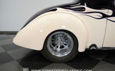 Unknown-Coupe-1941-Deep-plum-candy-coral-38