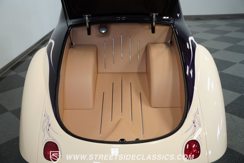 Unknown-Coupe-1941-Deep-plum-candy-coral-41