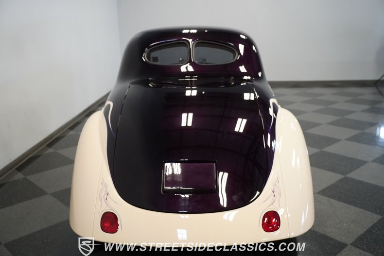 Unknown-Coupe-1941-Deep-plum-candy-coral-5