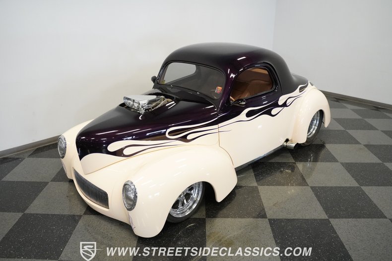 Unknown-Coupe-1941-Deep-plum-candy-coral-6