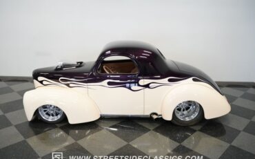 Unknown-Coupe-1941-Deep-plum-candy-coral-7