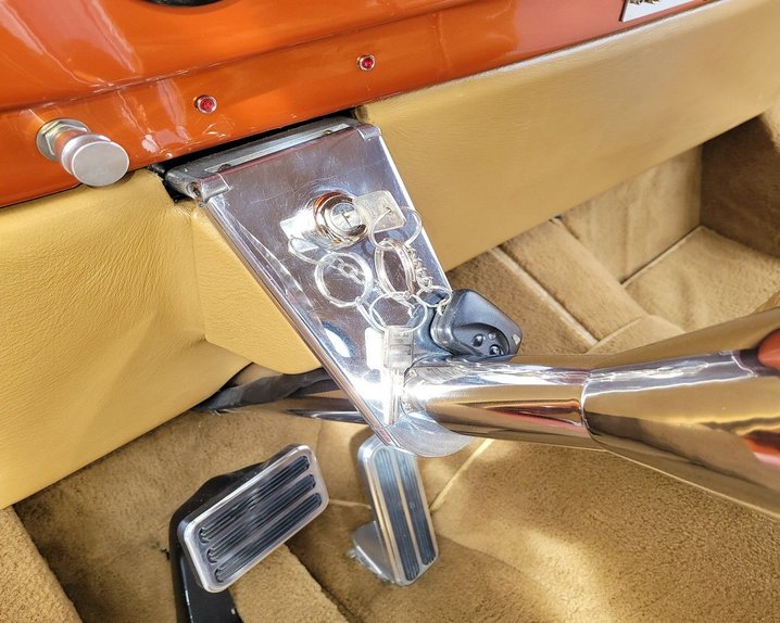 Unknown-Coupe-1941-Tan-11