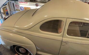 Unknown-Coupe-1941-Tan-Brown-10