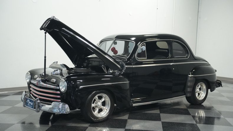 Unknown-Coupe-1946-Black-Red-and-Black-13