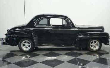 Unknown-Coupe-1946-Black-Red-and-Black-18
