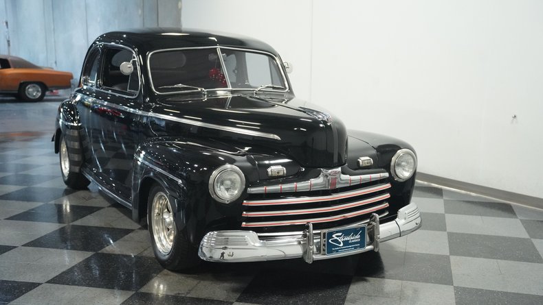 Unknown-Coupe-1946-Black-Red-and-Black-20