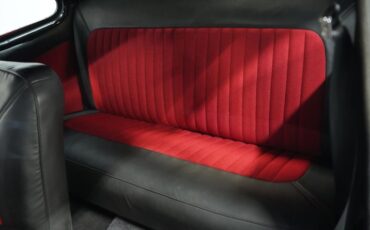 Unknown-Coupe-1946-Black-Red-and-Black-43