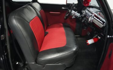 Unknown-Coupe-1946-Black-Red-and-Black-46