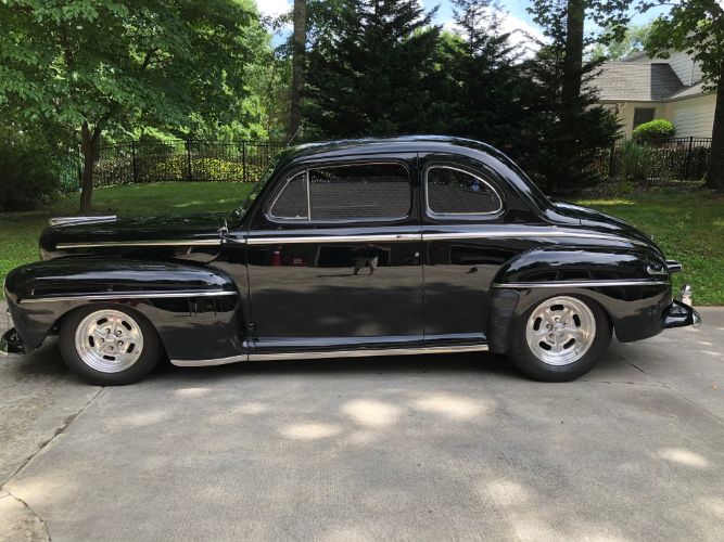 Unknown-Coupe-1947-Black-Red-19
