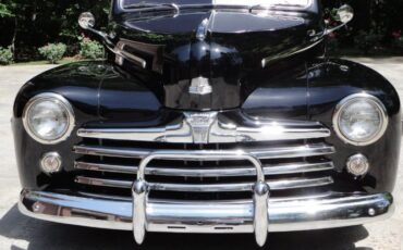 Unknown-Coupe-1947-Black-Red-2