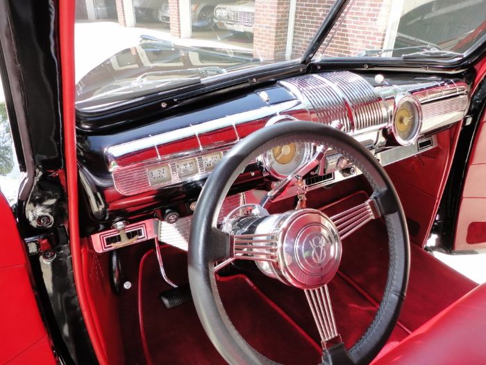 Unknown-Coupe-1947-Black-Red-6