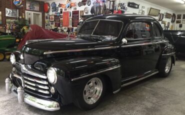 Unknown-Coupe-1947-Black-Red-9
