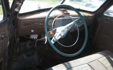 Unknown-Coupe-1947-Blue-Brown-10