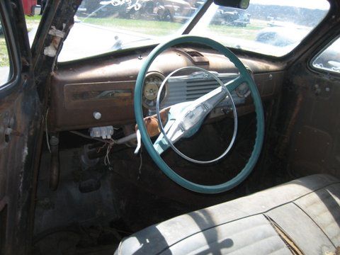 Unknown-Coupe-1947-Blue-Brown-10