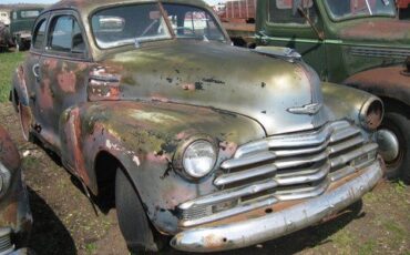 Unknown-Coupe-1947-Blue-Brown-11