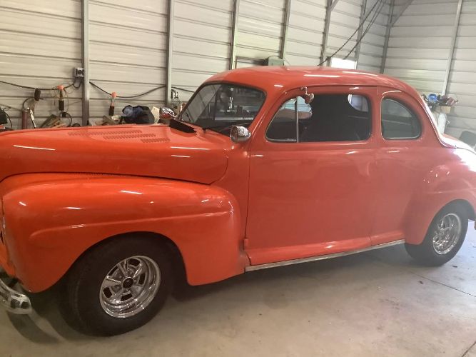 Unknown-Coupe-1947-Orange-2