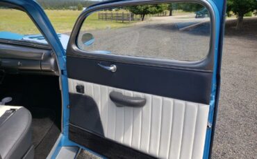 Unknown-Coupe-1948-Flatz-Blue-2-Tone-Gray-Leather-16