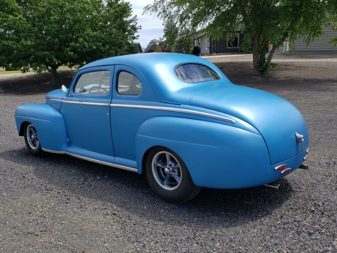 Unknown-Coupe-1948-Flatz-Blue-2-Tone-Gray-Leather-24
