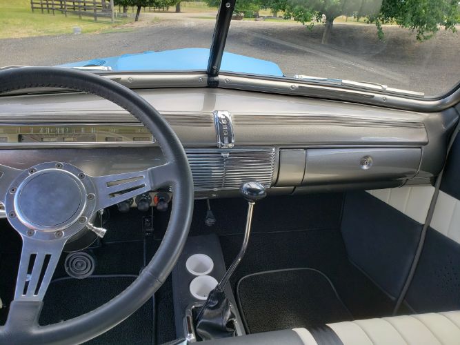 Unknown-Coupe-1948-Flatz-Blue-2-Tone-Gray-Leather-9
