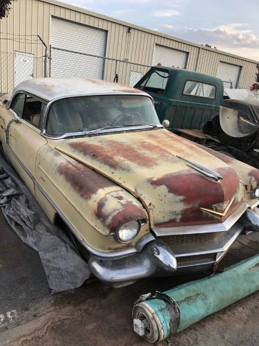 Unknown-Coupe-1956-Yellow-10