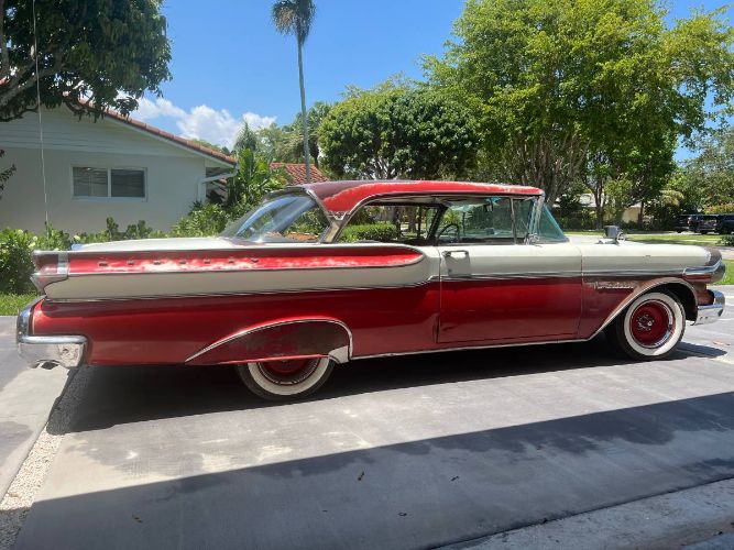 Unknown-Coupe-1957-Red-8