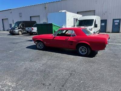 Unknown-Coupe-1967-Candy-Apple-Red-1