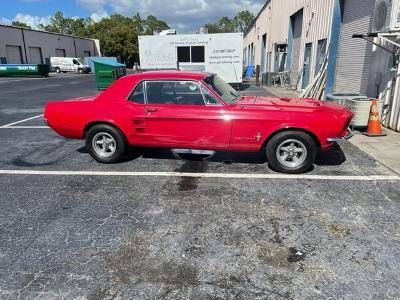 Unknown-Coupe-1967-Candy-Apple-Red-2